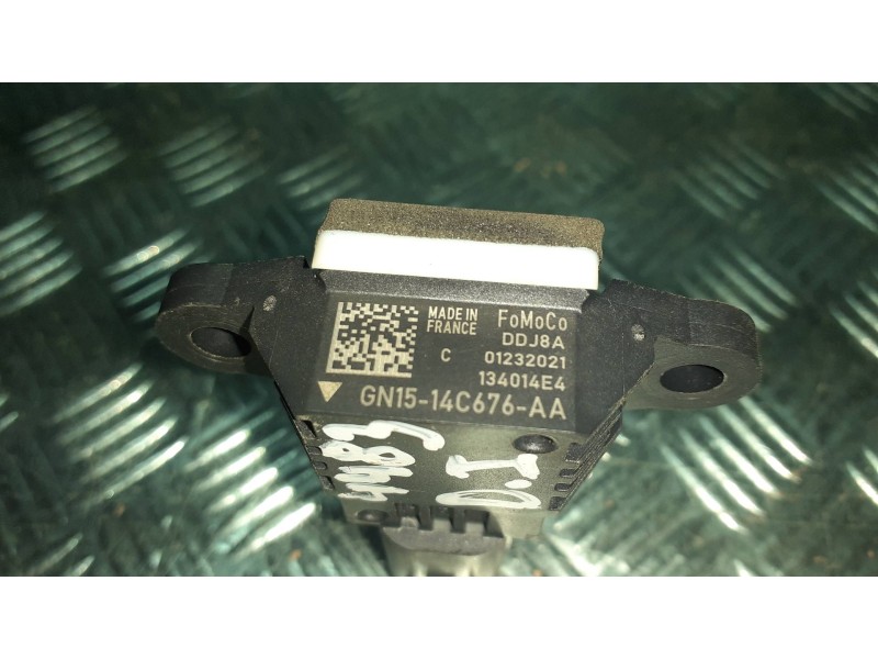 Recambio de sensor airbag para ford puma referencia OEM IAM GN1514C676AA 01232021 134014E4