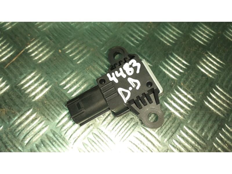 Recambio de sensor airbag para ford puma referencia OEM IAM GN1514C676AA  