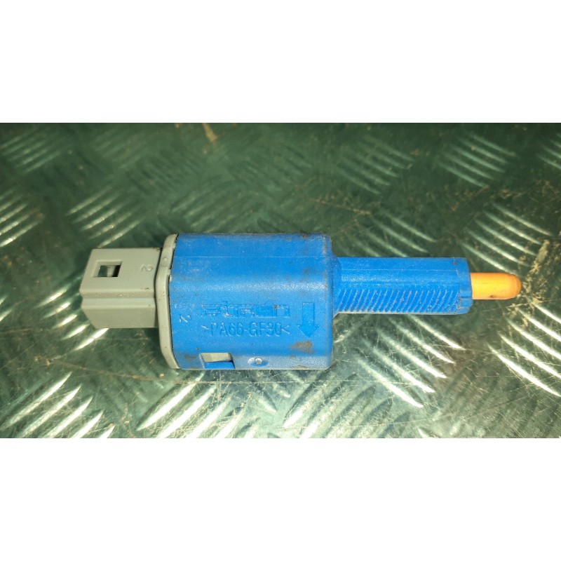 Recambio de sensor para renault megane iii berlina 5 p referencia OEM IAM 253250005R  