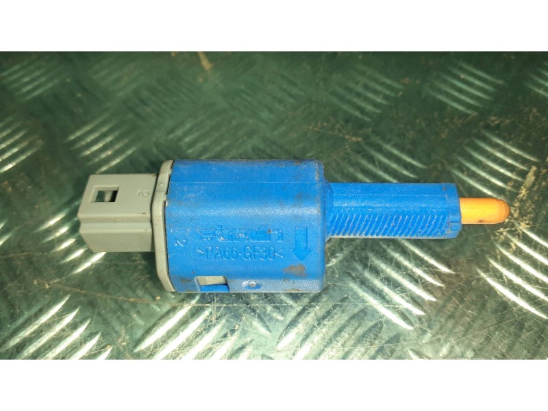 Recambio de sensor para renault megane iii berlina 5 p referencia OEM IAM 253250005R  