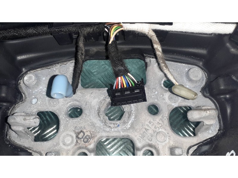 Recambio de volante para ford puma referencia OEM IAM L1TJ3600EC1GW6 6460762 PIEL