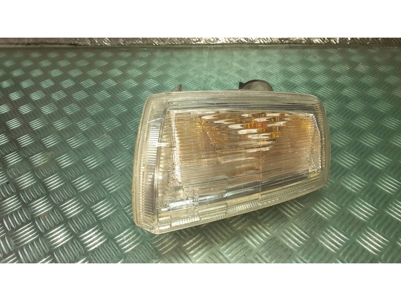 Recambio de piloto delantero derecho para peugeot 205 berlina referencia OEM IAM 085501506R  