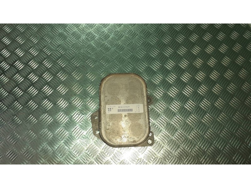 Recambio de enfriador aceite motor para volkswagen golf vii lim. referencia OEM IAM 03N117021  