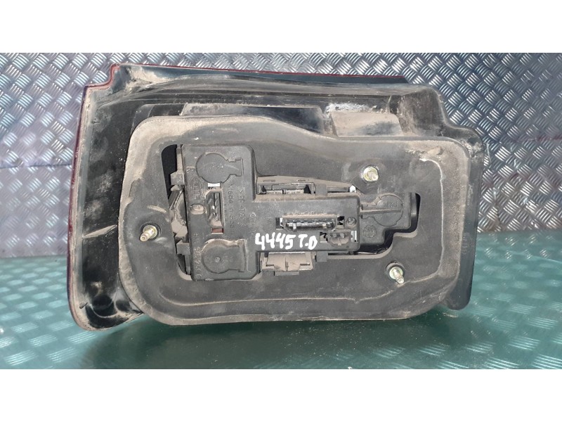 Recambio de piloto trasero derecho para seat ibiza referencia OEM IAM 6K6945258C  