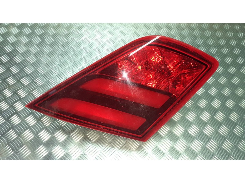 Recambio de piloto trasero izquierdo interior para peugeot 308 referencia OEM IAM 9677818380  