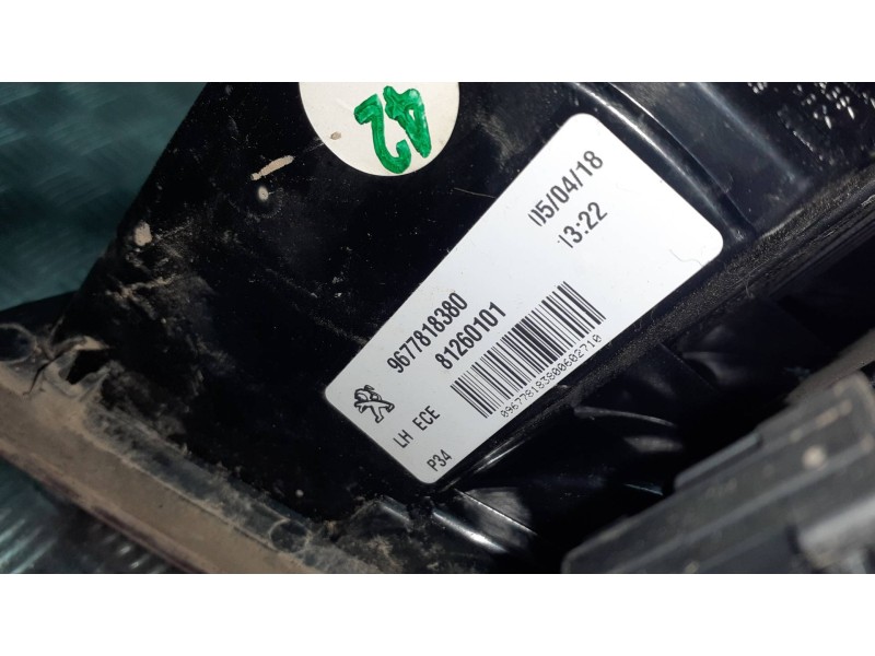 Recambio de piloto trasero izquierdo interior para peugeot 308 referencia OEM IAM 9677818380  