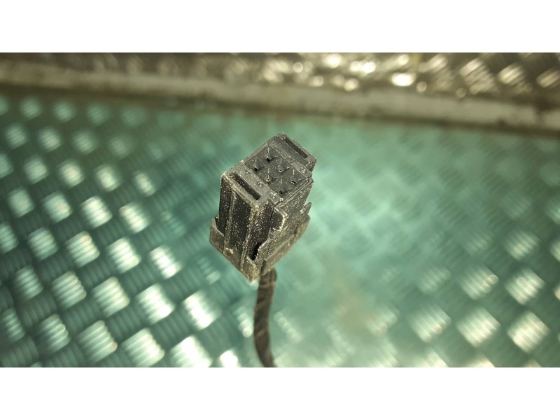 Recambio de piloto trasero izquierdo interior para peugeot 308 referencia OEM IAM 9677818380  