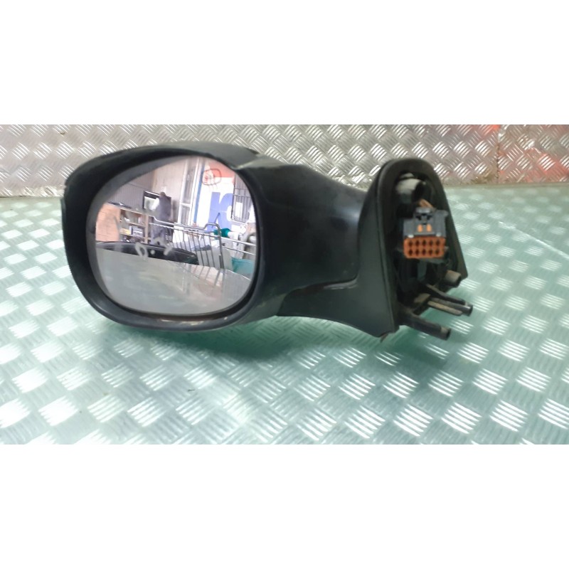 Recambio de retrovisor izquierdo para citroen xsara picasso 2.0 hdi sx referencia OEM IAM 96570954XT  ELECTRICO