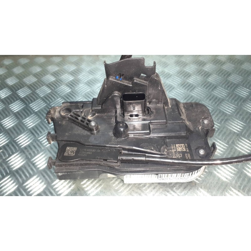 Recambio de cerradura puerta trasera izquierda para ford puma referencia OEM IAM 40714180 H1BAA26413CE L1TBR22152BB