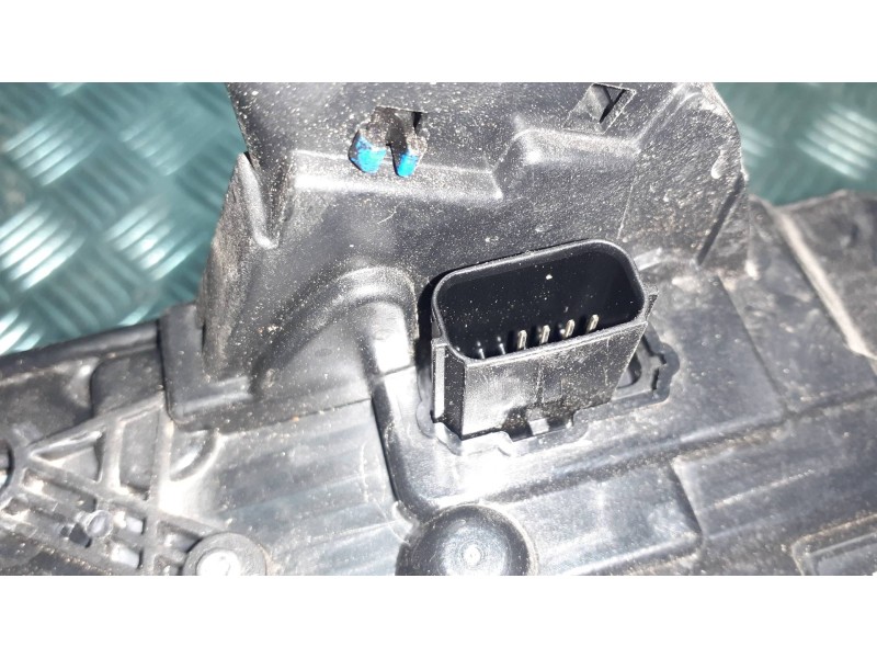 Recambio de cerradura puerta trasera izquierda para ford puma referencia OEM IAM 40714180 H1BAA26413CE L1TBR22152BB