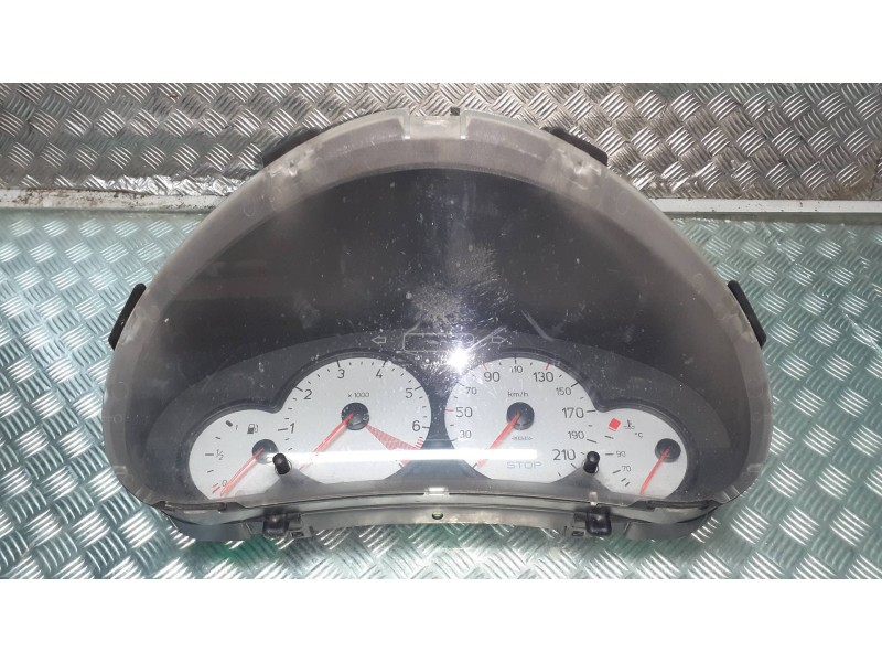 Recambio de cuadro instrumentos para peugeot 206 berlina xs referencia OEM IAM 9656696380 000500610 