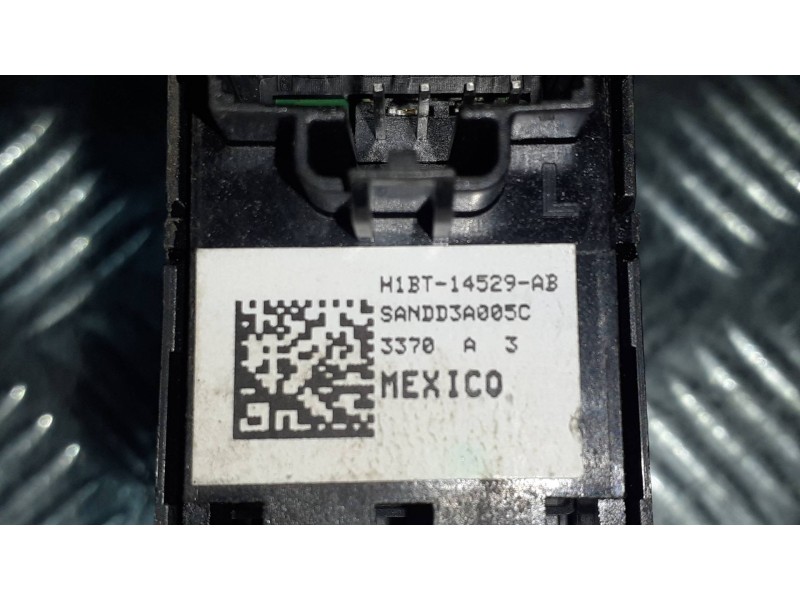 Recambio de mando elevalunas delantero derecho para ford puma referencia OEM IAM H1BT14529AB  