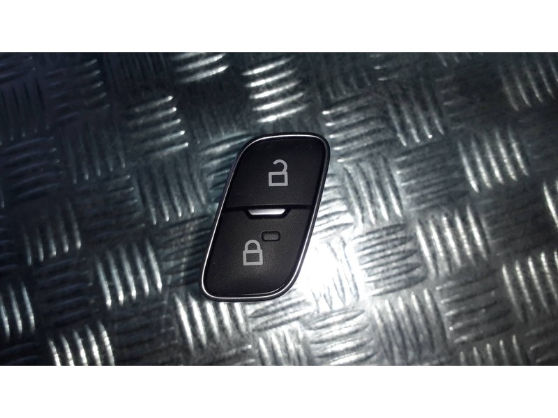 Recambio de interruptor para ford puma referencia OEM IAM F1ET14017AB 3170C3 