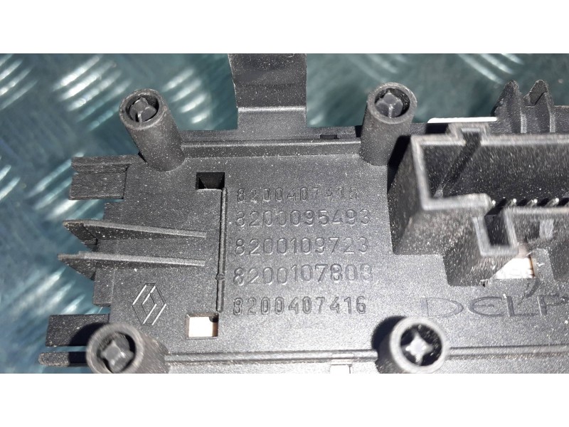 Recambio de warning para renault scenic ii authentique referencia OEM IAM 8200407415 8200095493 8200109723