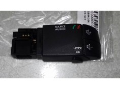 Recambio de mando multifuncion para renault captur xmod referencia OEM IAM  PA6GF15 