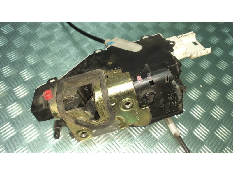 Recambio de cerradura puerta trasera izquierda para peugeot 407 referencia OEM IAM 9658854180E CONECTOR 6 PINES ELECTRICA