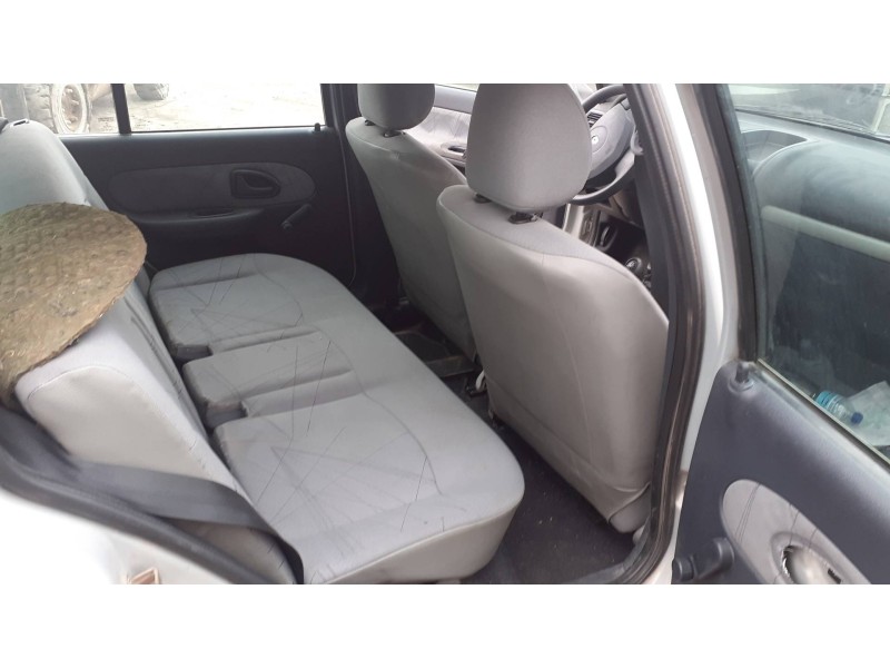 renault clio ii fase ii (b/cb0) del año 2003