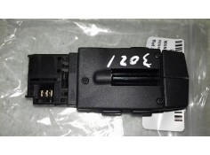 Recambio de mando multifuncion para renault captur xmod referencia OEM IAM  PA6GF15  2