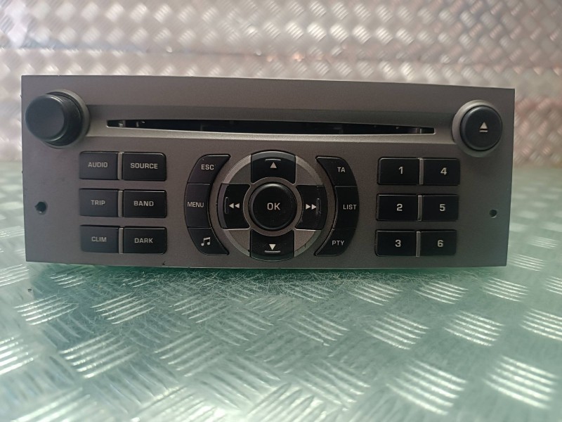 Recambio de sistema audio / radio cd para peugeot 407 referencia OEM IAM 9646871777 7643141392 BLAUPUNKT