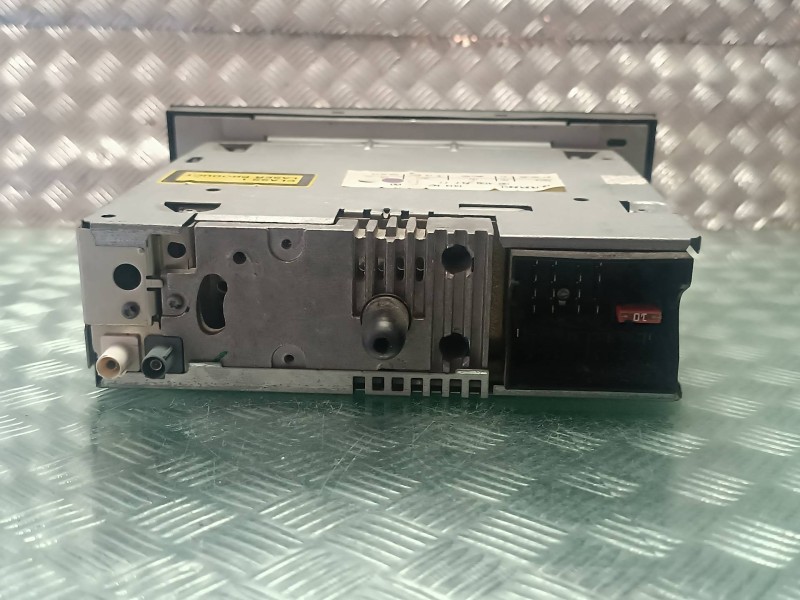 Recambio de sistema audio / radio cd para peugeot 407 referencia OEM IAM 9646871777 7643141392 BLAUPUNKT