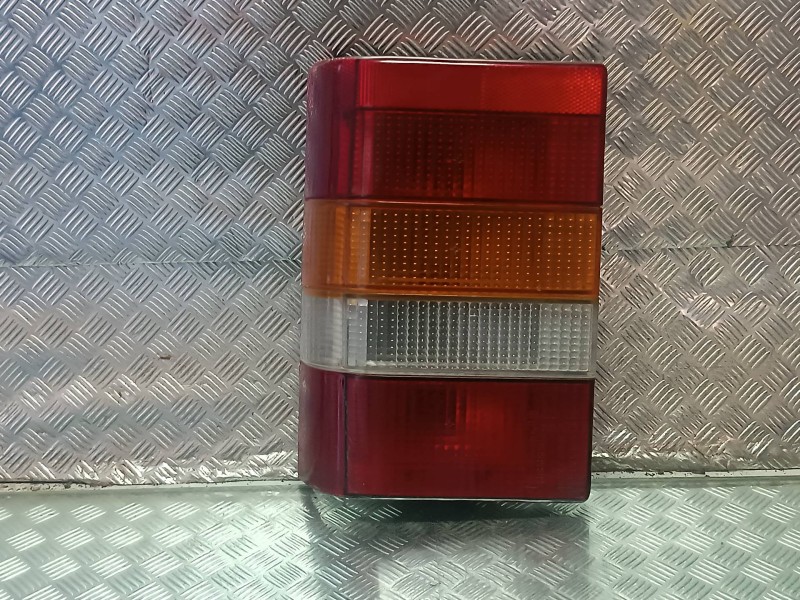 Recambio de piloto trasero izquierdo para citroen c15 referencia OEM IAM 2057160588  