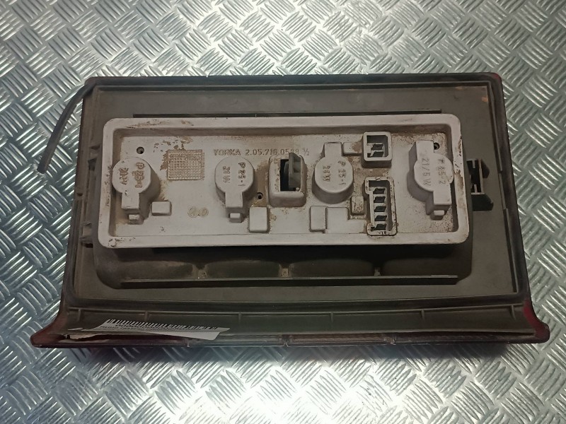 Recambio de piloto trasero izquierdo para citroen c15 referencia OEM IAM 2057160588  