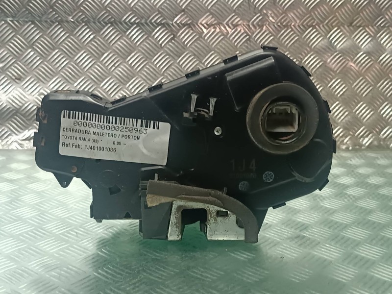Recambio de cerradura maletero / porton para toyota rav 4 (a3) referencia OEM IAM 1J401001086  