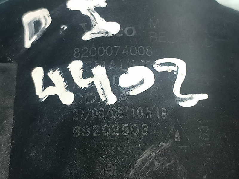 Recambio de faro antiniebla izquierdo para dacia logan referencia OEM IAM 89202503 CONECTOR 2 PINES VALEO