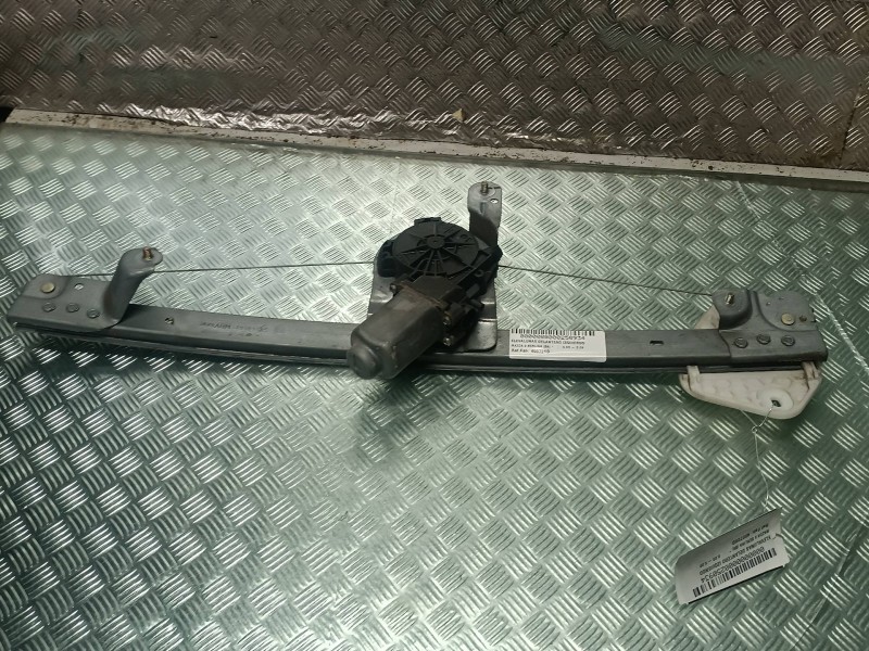 Recambio de elevalunas delantero izquierdo para mazda 3 berlina (bk) referencia OEM IAM 400726D  ELECTRICO
