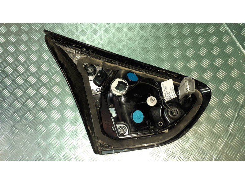 Recambio de piloto trasero derecho interior para ford puma referencia OEM IAM L1TB13A602AB 00213448060000 