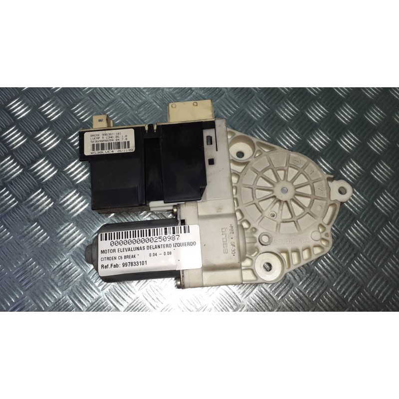 Recambio de motor elevalunas delantero izquierdo para citroen c5 break referencia OEM IAM 997833101 7746004901 19114640