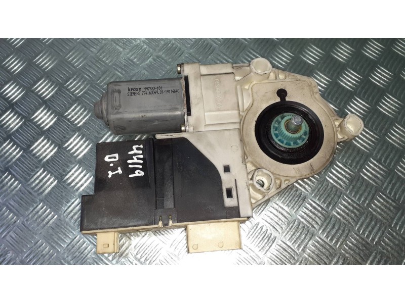 Recambio de motor elevalunas delantero izquierdo para citroen c5 break referencia OEM IAM 997833101 7746004901 19114640