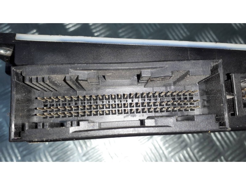 Recambio de centralita airbag para renault megane iii berlina 5 p referencia OEM IAM 985105478R 284100 