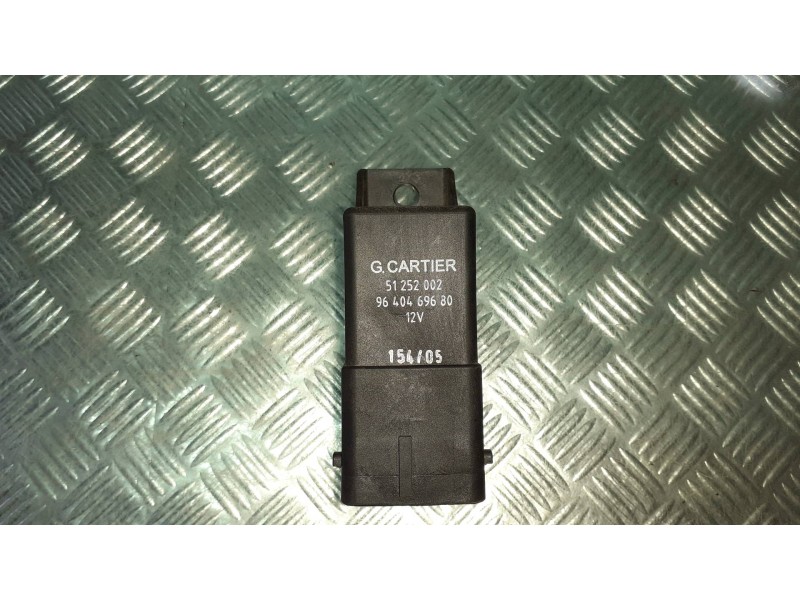 Recambio de caja precalentamiento para peugeot 407 referencia OEM IAM 51252002 9640469680 