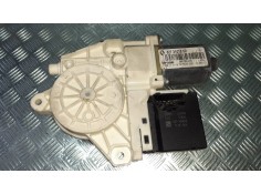 Recambio de motor elevalunas trasero izquierdo para renault megane iii berlina 5 p referencia OEM IAM 0130822330 827310185R  2