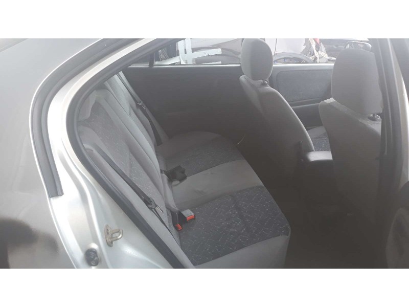 nissan primera berlina (p11) del año 1997