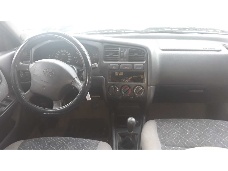 nissan primera berlina (p11) del año 1997