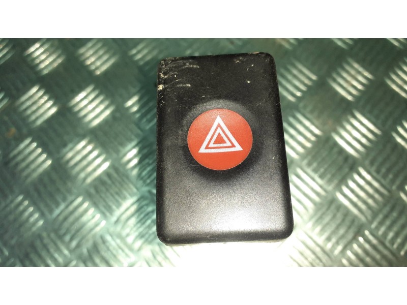 Recambio de warning para dacia logan referencia OEM IAM 213181  