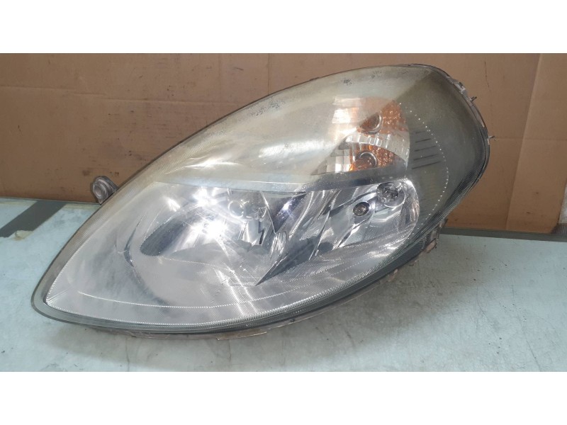 Recambio de faro izquierdo para lancia ypsilon (101) 1.2 8v referencia OEM IAM 27053900  HELLA