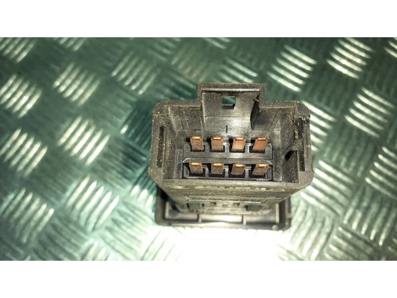 Recambio de warning para dacia logan referencia OEM IAM 213181  