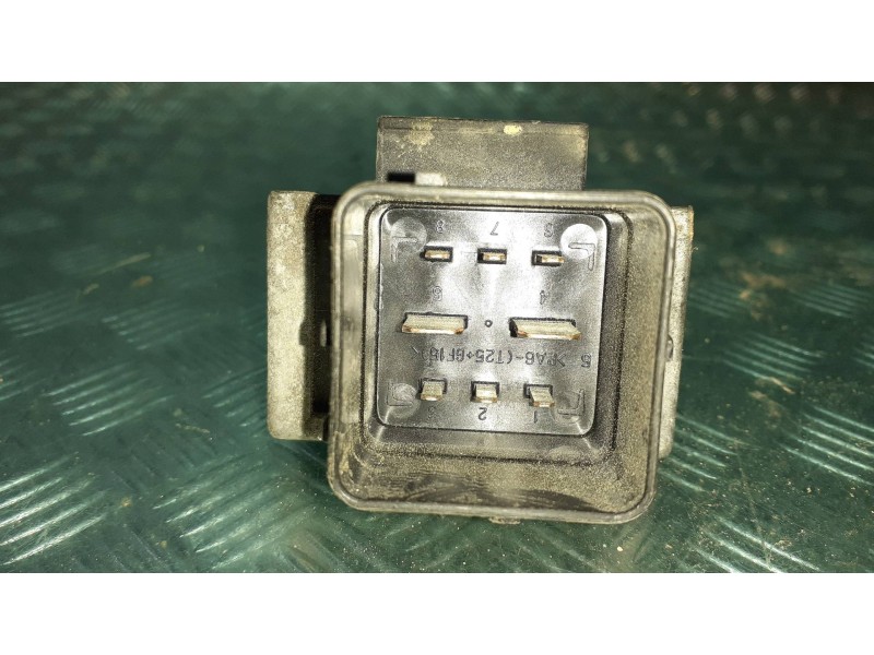 Recambio de caja precalentamiento para renault megane iii berlina 5 p referencia OEM IAM 8200859243  