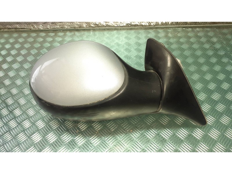 Recambio de retrovisor derecho para citroen xsara picasso referencia OEM IAM 018015  ELECTRICO