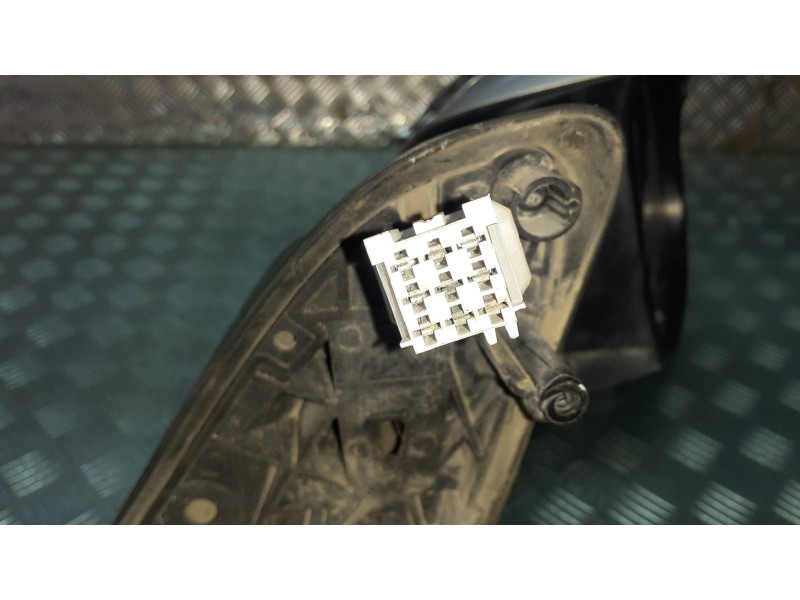 Recambio de retrovisor derecho para citroen xsara picasso referencia OEM IAM 018015  ELECTRICO
