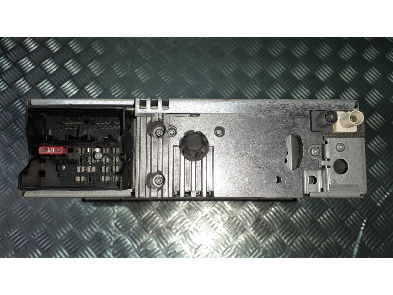 Recambio de sistema audio / radio cd para citroen c5 berlina referencia OEM IAM 9660647977  