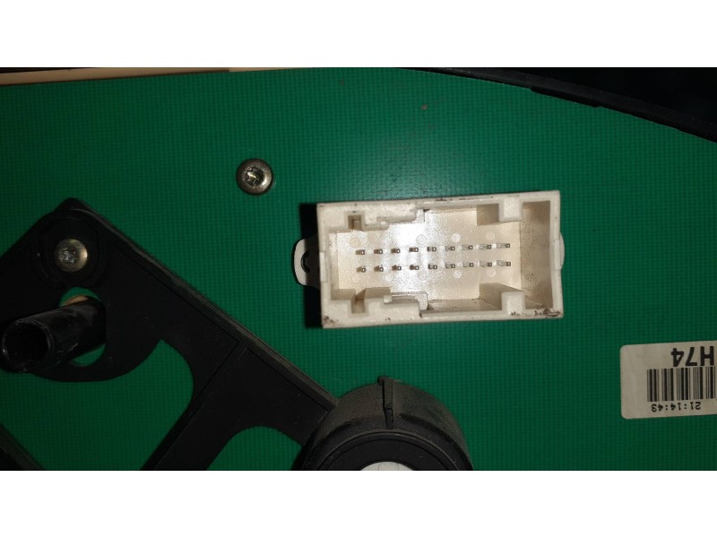 Recambio de cuadro instrumentos para peugeot 206 berlina referencia OEM IAM 9655976380 5550003000 TL28MH74