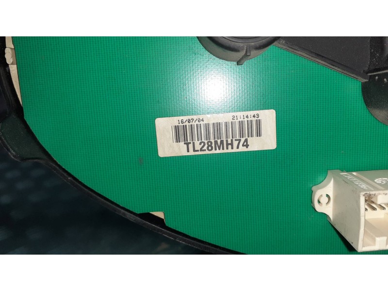Recambio de cuadro instrumentos para peugeot 206 berlina referencia OEM IAM 9655976380 5550003000 TL28MH74