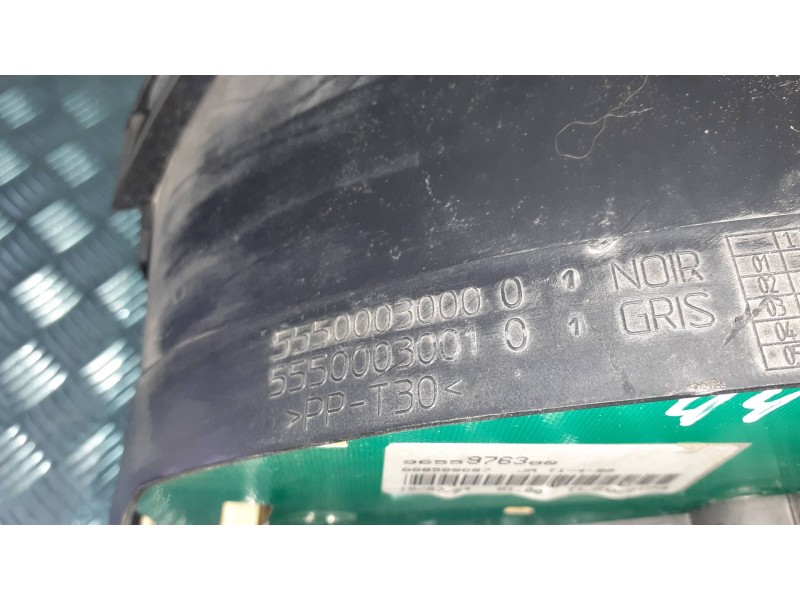 Recambio de cuadro instrumentos para peugeot 206 berlina referencia OEM IAM 9655976380 5550003000 TL28MH74