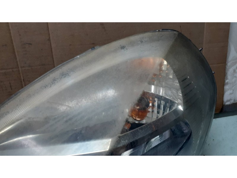 Recambio de faro izquierdo para lancia ypsilon (101) 1.2 8v referencia OEM IAM 27053900  HELLA