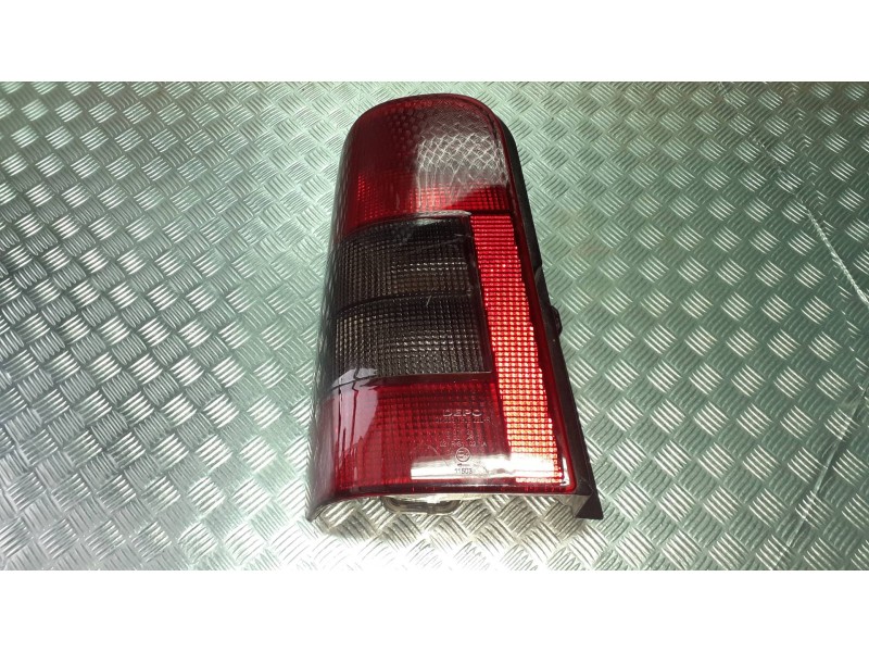 Recambio de piloto trasero izquierdo para citroen berlingo referencia OEM IAM 085521909LB  6 PINES