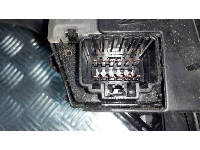 Recambio de mando multifuncion para ford focus lim. (cb4) referencia OEM IAM 4M5T14A664AB 17D940 4M5T